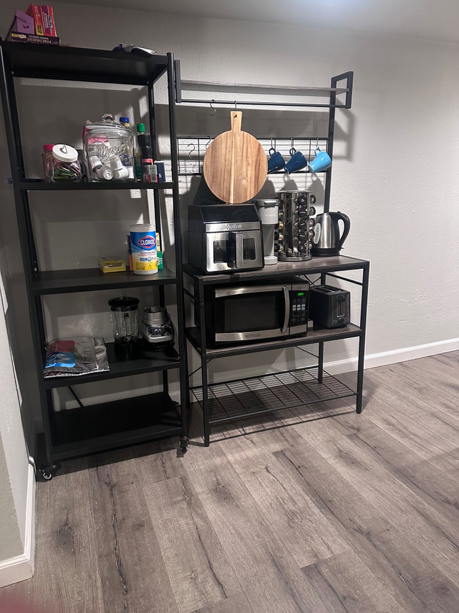 Pantry and electronic appliances (kettle, air fryer, microwaves, Kuerig, toaster, blender)