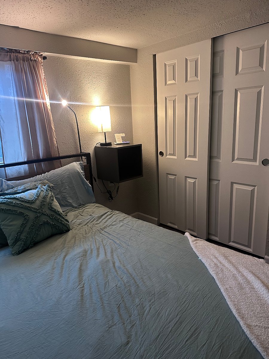1st bedroom