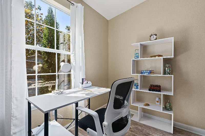 Furnished Finder property 443888_1 photo 7