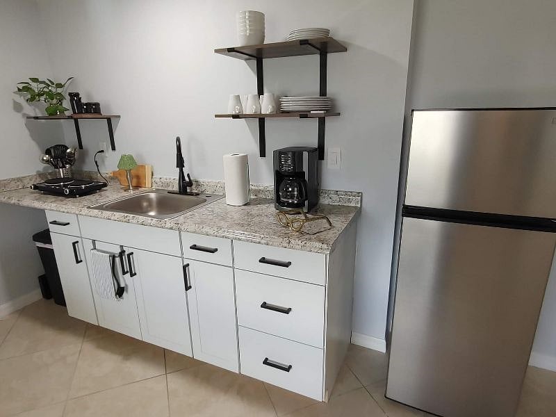 Furnished Finder property 443894_1 photo 5