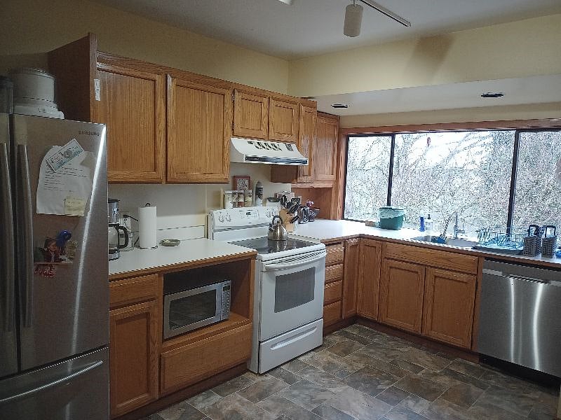 Furnished Finder property 443931_1 photo 5