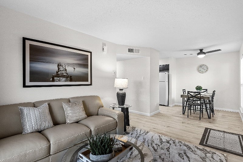 Furnished Finder property 443952_1 photo 3