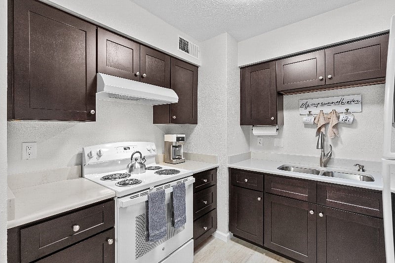 Furnished Finder property 443952_1 photo 11