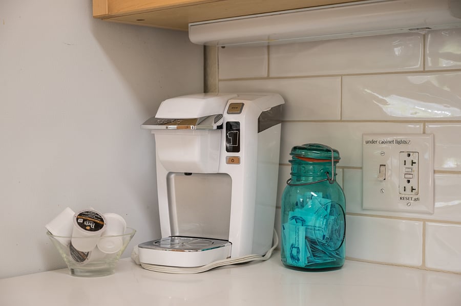 Kuerig and Drip coffee maker for your pleasure.