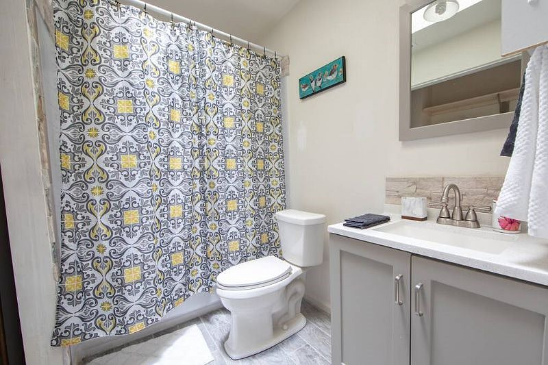 Furnished Finder property 443988_1 photo 7