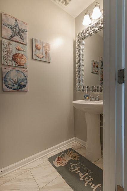 Furnished Finder property 443993_1 photo 11