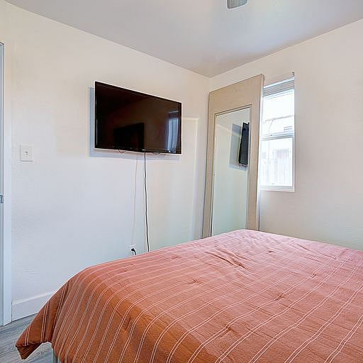 Furnished Finder property 444021_1 photo 13