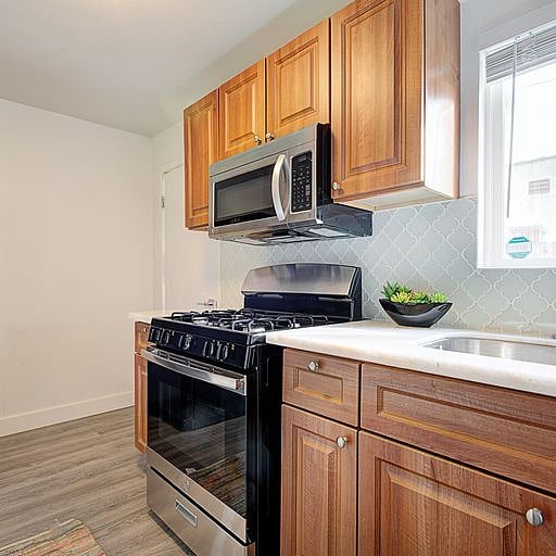 Furnished Finder property 444021_1 photo 12