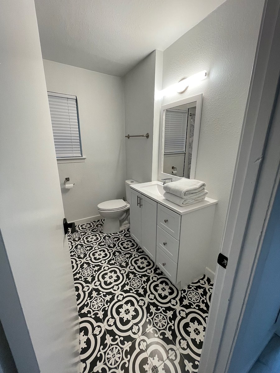 Furnished Finder property 444023_1 photo 9