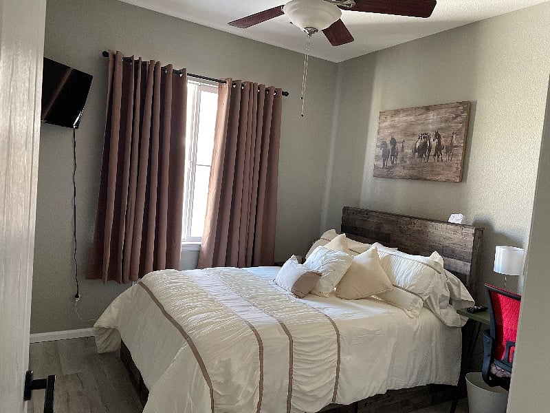 Furnished Finder property 444032_1 photo 11