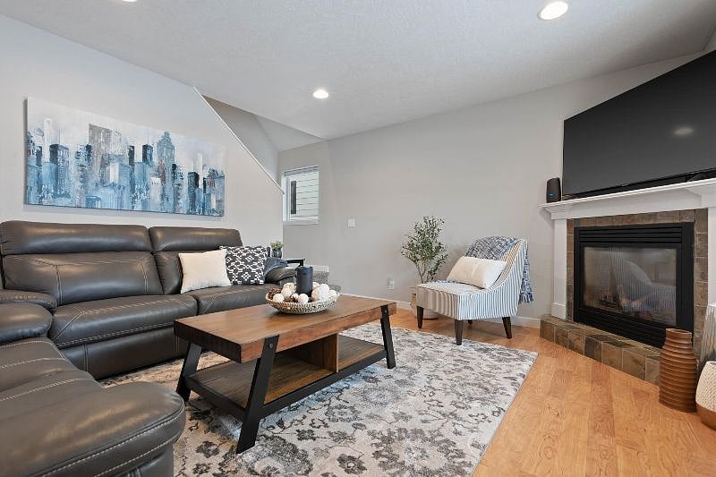 Furnished Finder property 444061_1 photo 3
