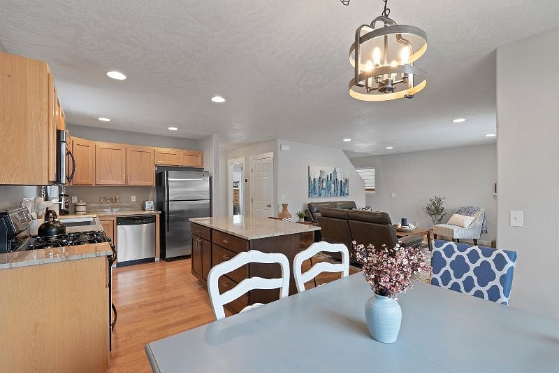 Furnished Finder property 444061_1 photo 7