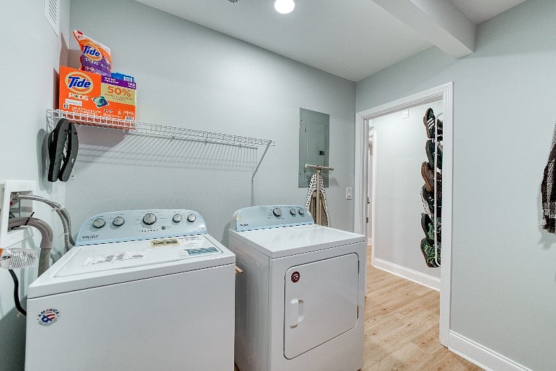 Furnished Finder property 444122_1 photo 5