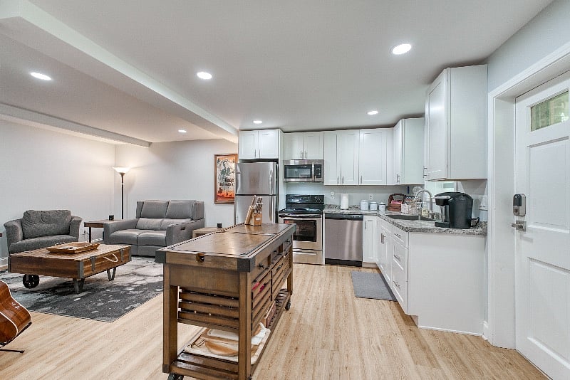 Furnished Finder property 444122_1 photo 13