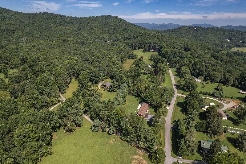 Furnished Finder property 444122_1 photo 19
