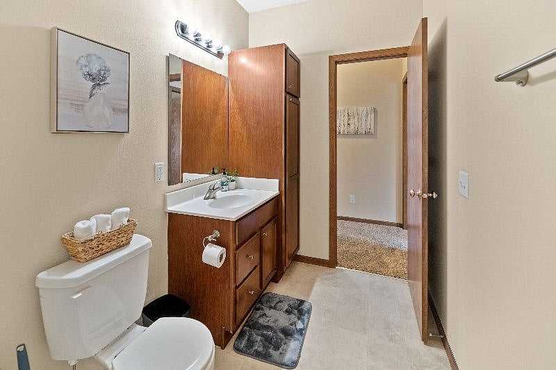 Furnished Finder property 444158_1 photo 18