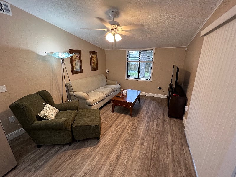 Furnished Finder property 444169_1 photo 9