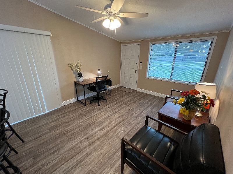 Furnished Finder property 444169_2 photo 7
