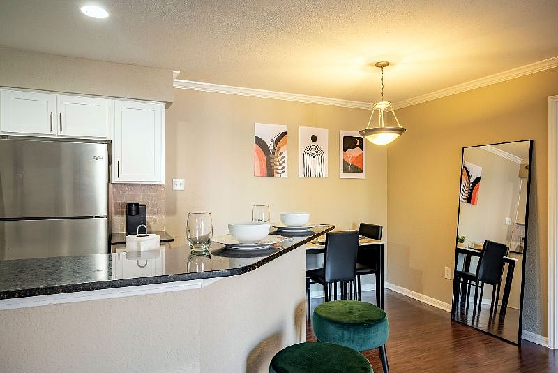Furnished Finder property 444279_1 photo 13