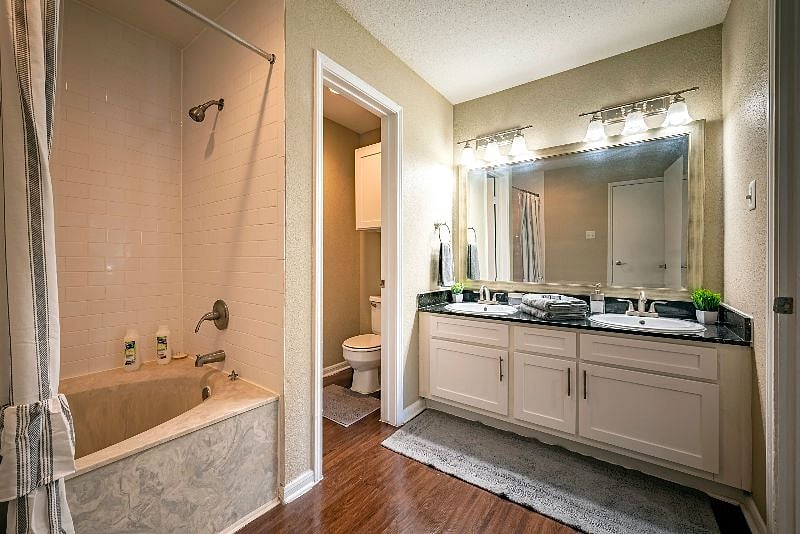 Furnished Finder property 444279_1 photo 15