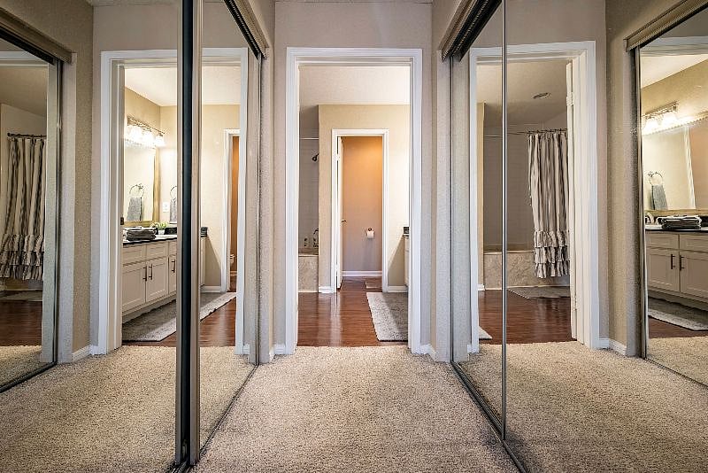 Furnished Finder property 444279_1 photo 17