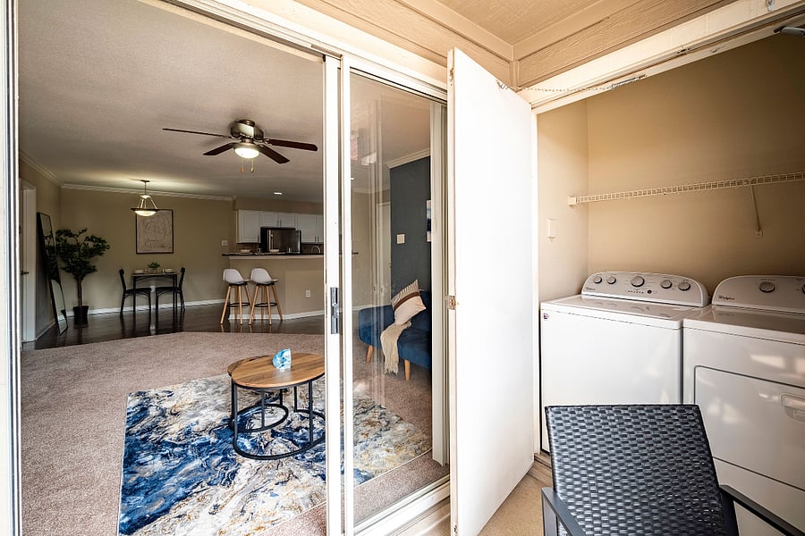 Furnished Finder property 444279_3 photo 16
