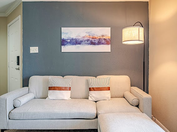 Furnished Finder property 444279_3 photo 9