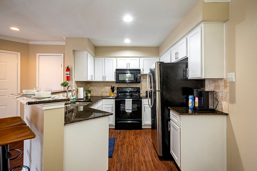 Furnished Finder property 444279_4 photo 13