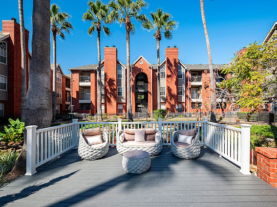 Furnished Finder property 444279_4 photo 19