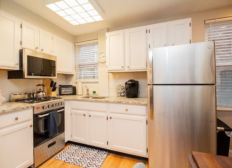 Furnished Finder property 444287_1 photo 4