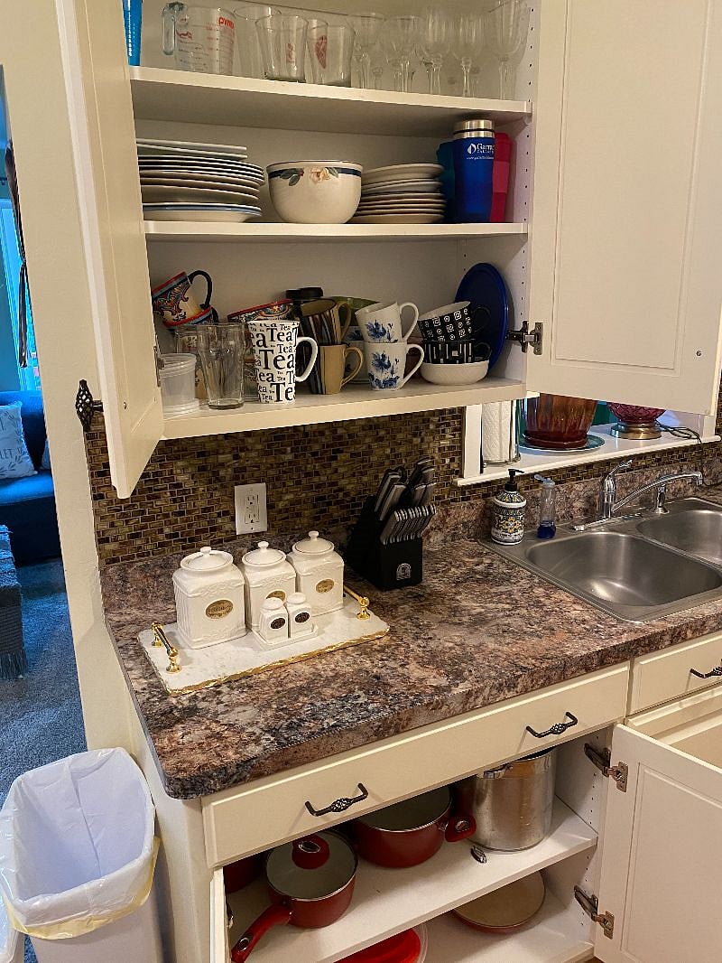 Furnished Finder property 444289_1 photo 9