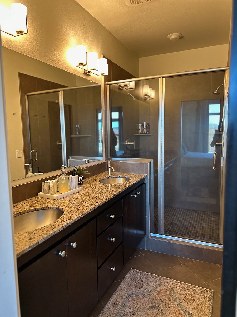 Furnished Finder property 444304_1 photo 30