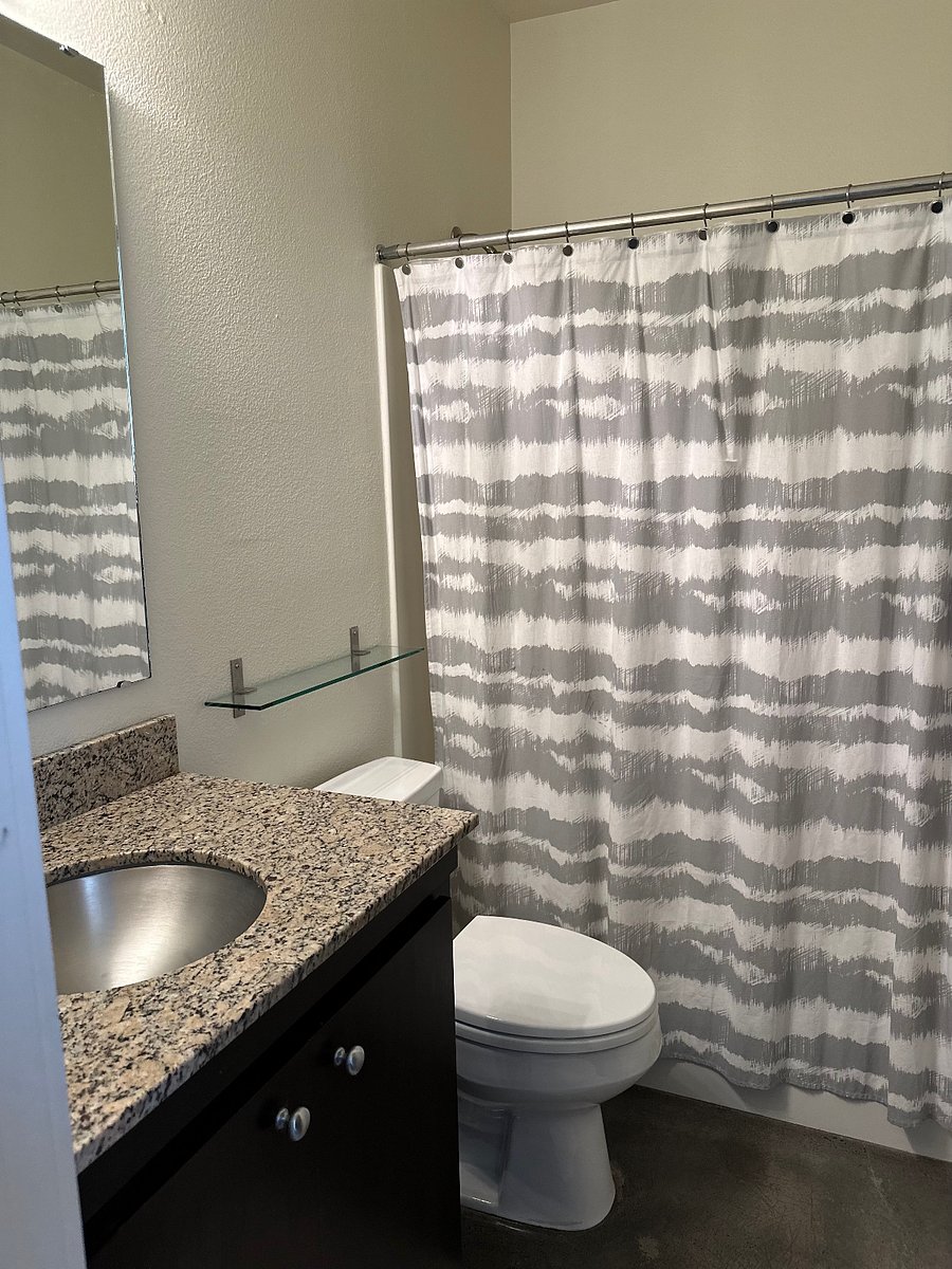 Furnished Finder property 444304_1 photo 32