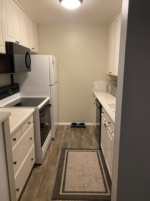Furnished Finder property 444311_1 photo 4