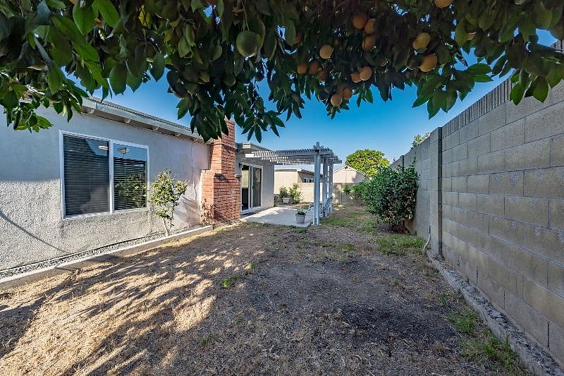 Furnished Finder property 444342_1 photo 5