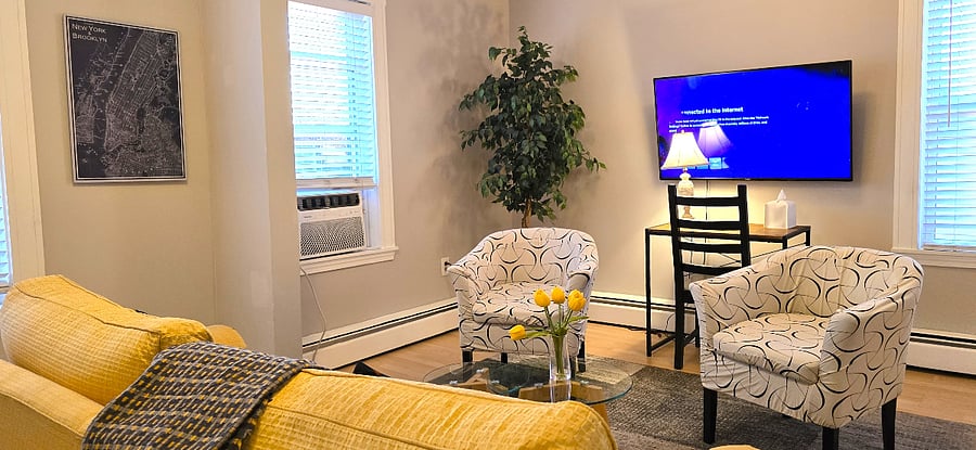 Furnished Finder property 444349_1 photo 3