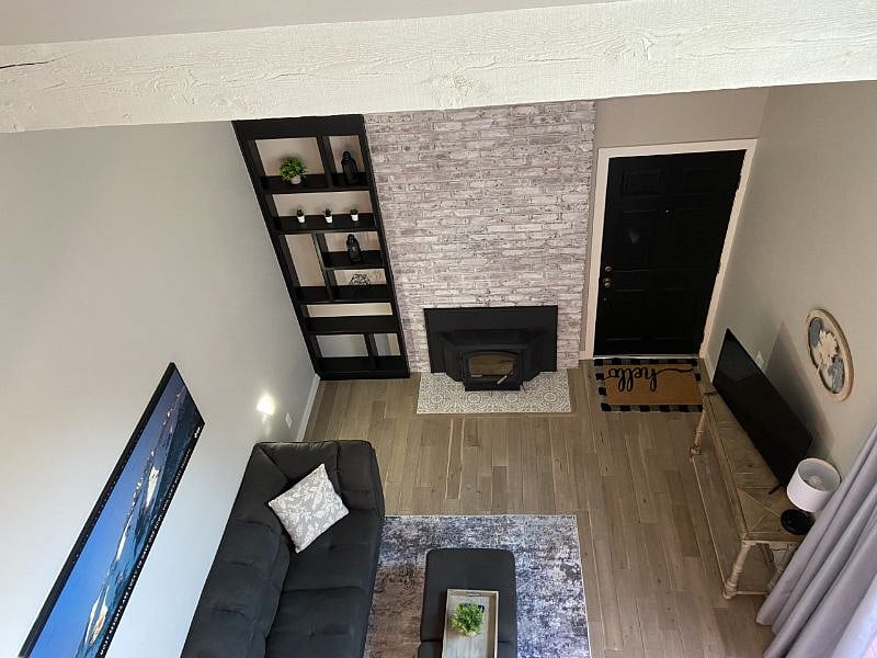 Furnished Finder property 444355_1 photo 4