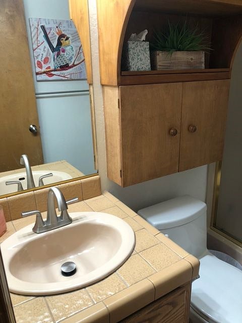 Secondary bathroom