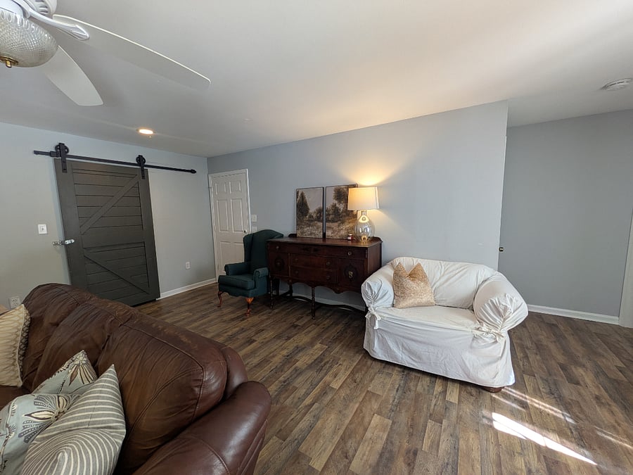 Furnished Finder property 444363_1 photo 3