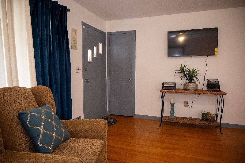 Furnished Finder property 444364_1 photo 20