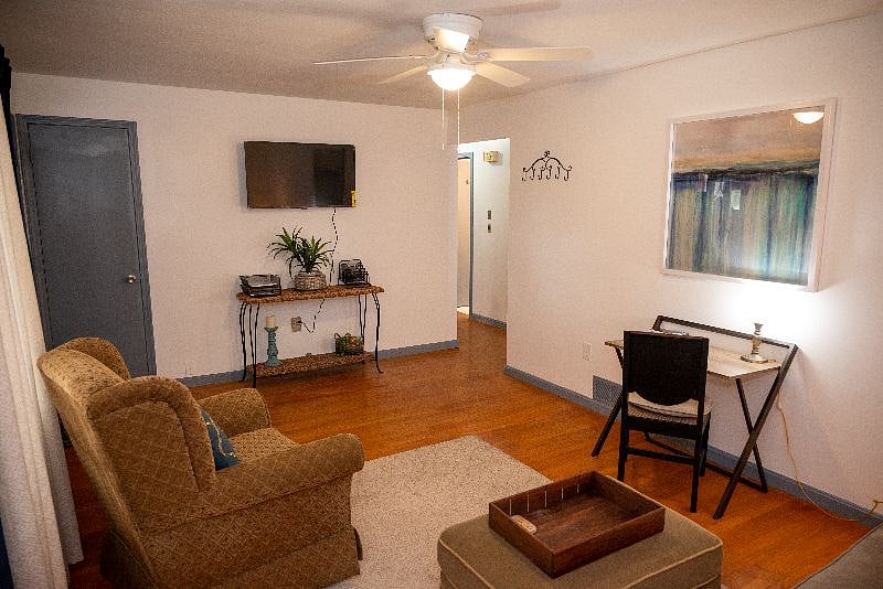 Furnished Finder property 444364_1 photo 22