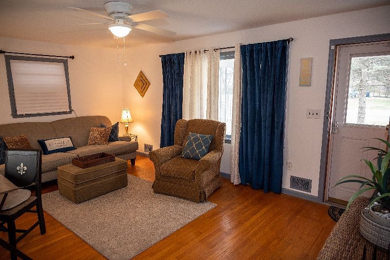 Furnished Finder property 444364_1 photo 24