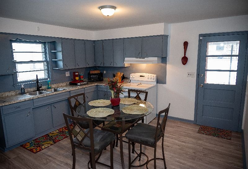 Furnished Finder property 444364_1 photo 25