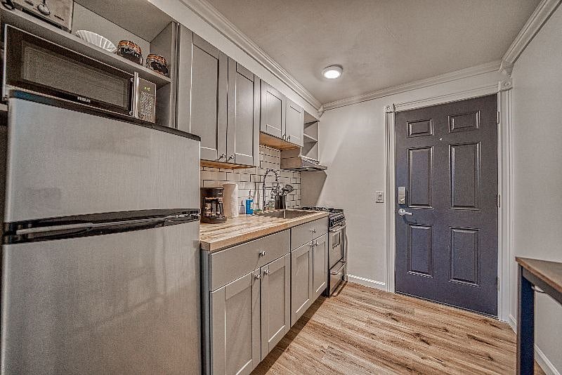 Furnished Finder property 444416_1 photo 12