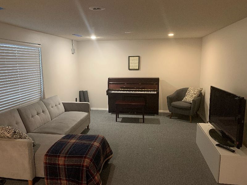 Furnished Finder property 444469_1 photo 9