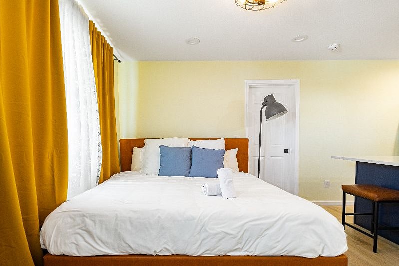 Furnished Finder property 444488_2 photo 9