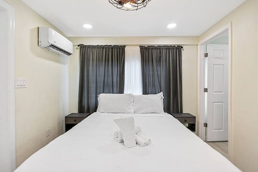 Furnished Finder property 444488_3 photo 7
