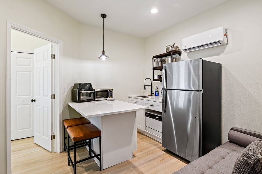 Furnished Finder property 444488_5 photo 16