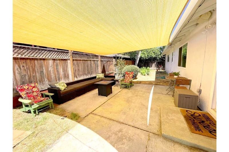 Furnished Finder property 444498_1 photo 17