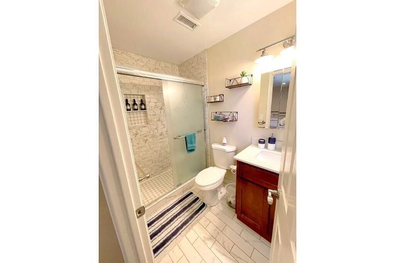 Furnished Finder property 444498_1 photo 15